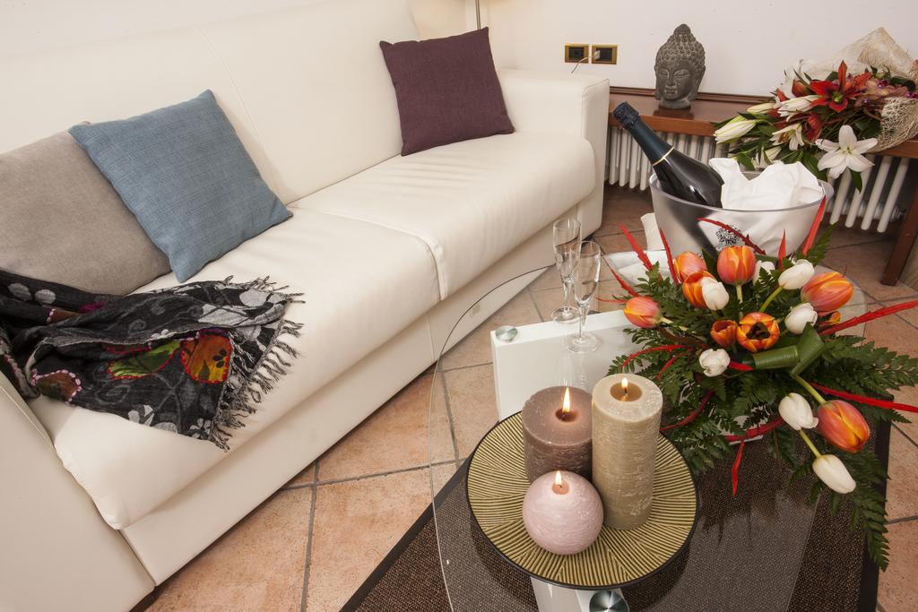 Hotel Locanda Rosy Cattolica Kültér fotó