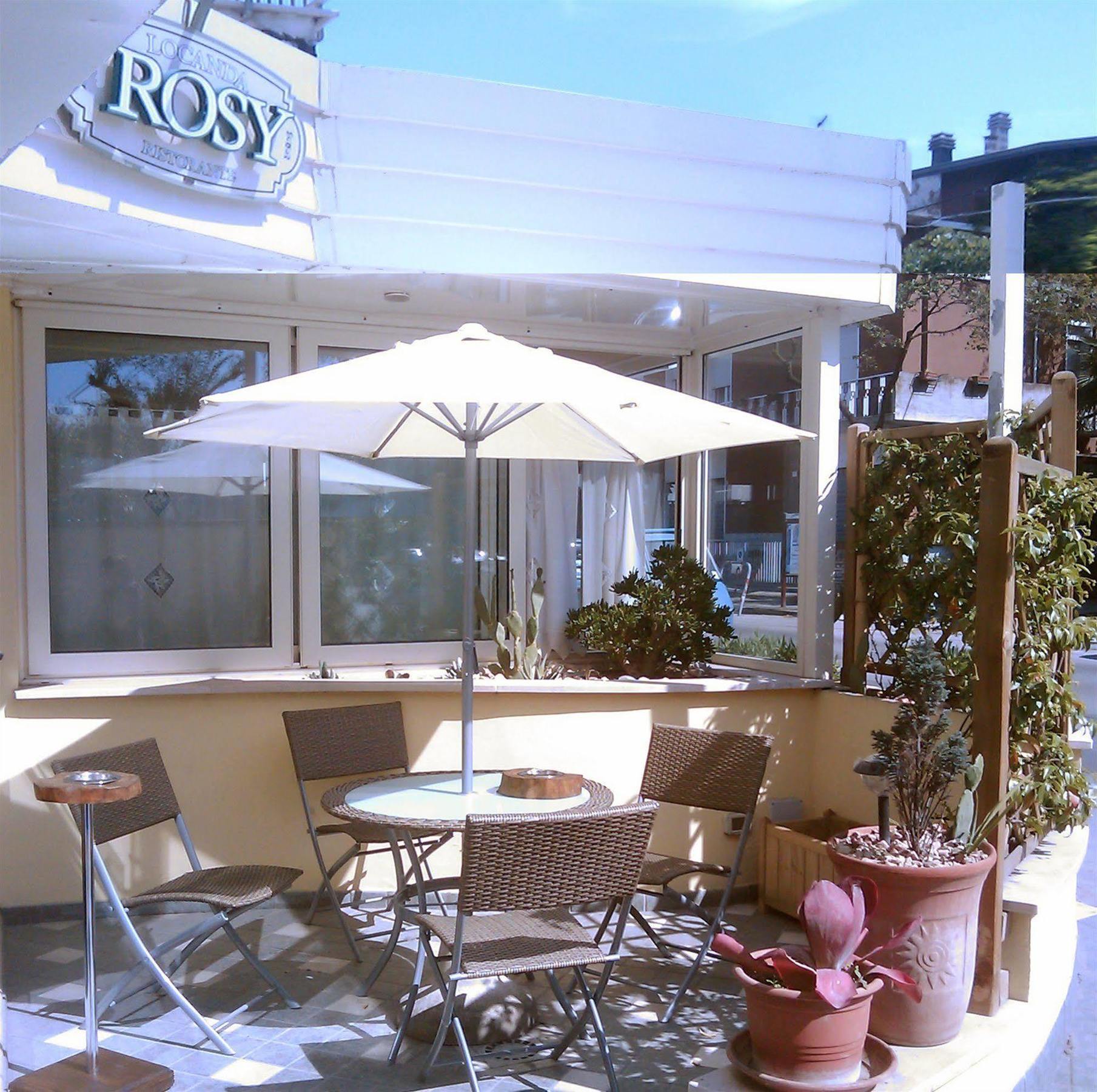 Hotel Locanda Rosy Cattolica Kültér fotó